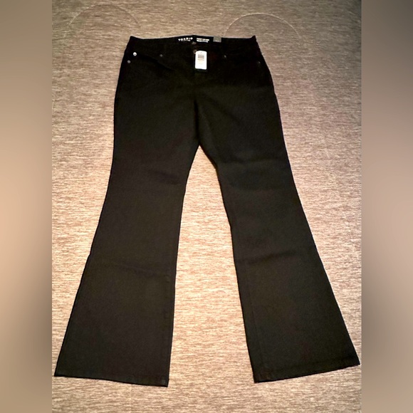 ♠️Torrid Denim Black Jeans ♠️ - Picture 1 of 9